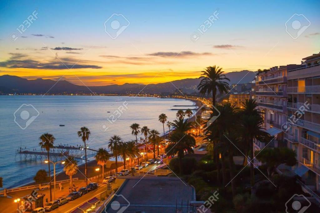 Studio Croix Des Gardes Palais Plages คานส์ ภายนอก รูปภาพ
